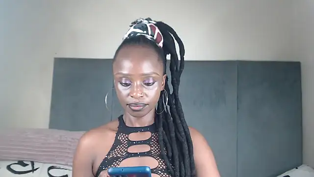 Jah-Queen online show from February 11, 5:47 pm