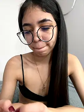  Alix 7 online show from October 1, 12:59 am