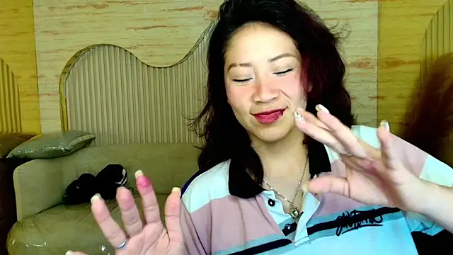 valentina r  online show from February 17, 3:06 am