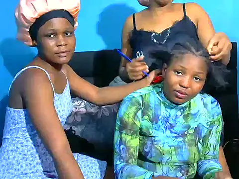 SweetHoney21  online show from February 16, 9:03 pm