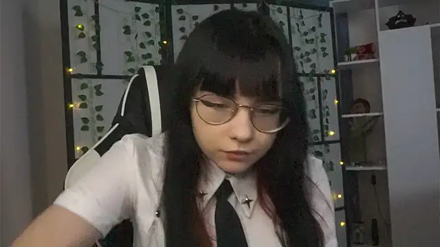 Snapshot of BereniceBattersby chatting on September 19, 8:52 pm BereniceBattersby online show from September 19, 8:52 pm