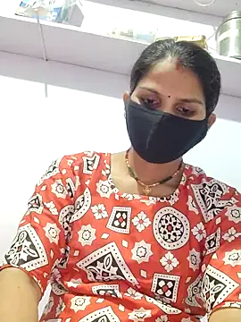 Snapshot of poojam93 chatting on October 9, 1:59 pm poojam93 online show from October 9, 1:59 pm