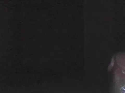 Snapshot of sarahkat86 chatting on October 12, 10:28 am sarahkat86 online show from October 12, 10:28 am