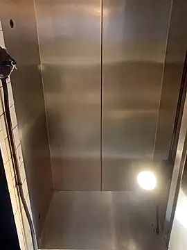 Snapshot of sarahkat86 chatting on October 21, 8:46 pm sarahkat86 online show from October 21, 8:46 pm