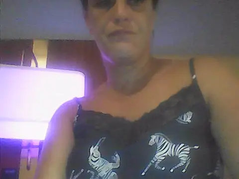 Snapshot of sarahkat86 chatting on September 26, 1:47 am sarahkat86 online show from September 26, 1:47 am