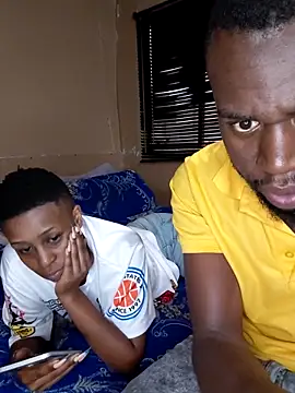 celazimnike062127 online show from April 12, 3:37 pm