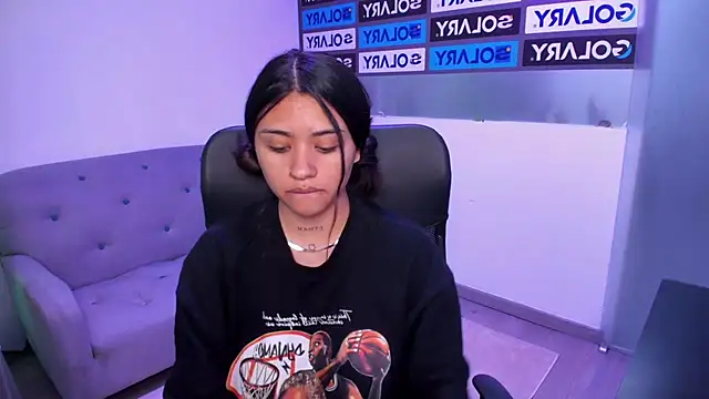 Maddiee Jackson online show from September 20, 12:21 am