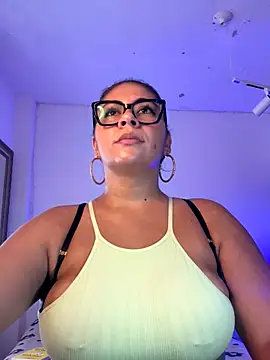 Snapshot of samanthahut1 chatting on October 5, 9:31 pm samanthahut1 online show from October 5, 9:31 pm