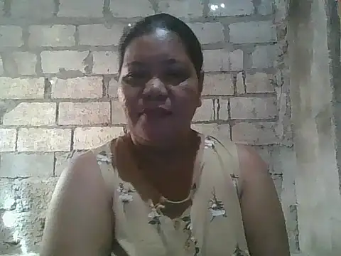 Snapshot of xxbernxxx chatting on October 31, 12:45 am xxbernxxx online show from October 31, 12:45 am