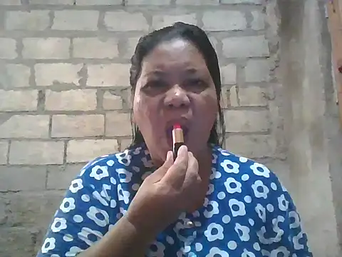 Snapshot of xxbernxxx chatting on October 10, 6:18 am xxbernxxx online show from October 10, 6:18 am