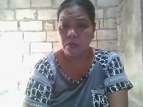 Snapshot of xxbernxxx chatting on November 1, 12:48 am xxbernxxx online show from November 1, 12:48 am