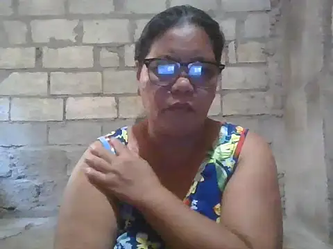 Snapshot of xxbernxxx chatting on September 18, 3:05 am xxbernxxx online show from September 18, 3:05 am