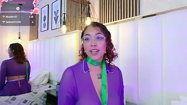 Olivejoness online show from October 5, 5:12 am