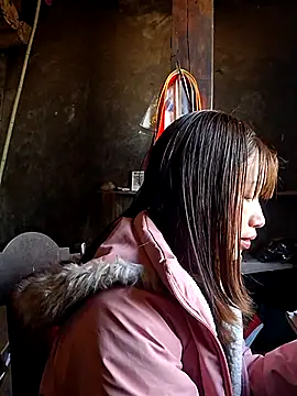 ngocngoc cute online show from November 24, 4:14 am