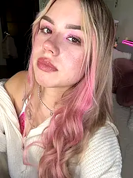 Snapshot of NastyaKiss1 chatting on October 7, 6:23 pm NastyaKiss1 online show from October 7, 6:23 pm