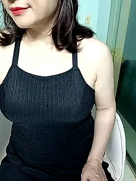 Snapshot of Spa-LinhLinh chatting on October 15, 6:43 pm Spa-LinhLinh online show from October 15, 6:43 pm