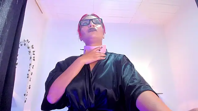 vane jimenez  online show from September 20, 9:35 pm