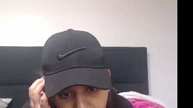 habdiela online show from February 13, 8:43 pm