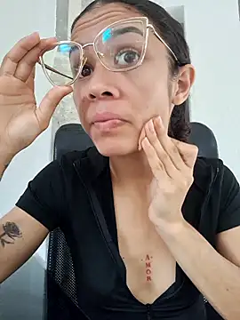 Britany Sweety online show from September 24, 5:12 pm