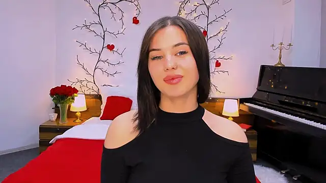 Snapshot of lil_angel_ chatting on October 4, 2:11 pm lil angel  online show from October 4, 2:11 pm