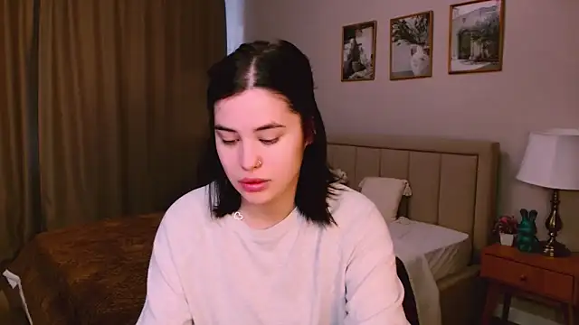 lil angel  online show from February 25, 8:46 am