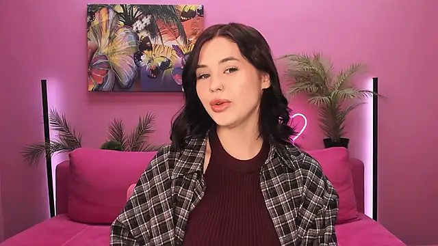 Snapshot of lil_angel_ chatting on October 7, 12:42 pm lil angel  online show from October 7, 12:42 pm