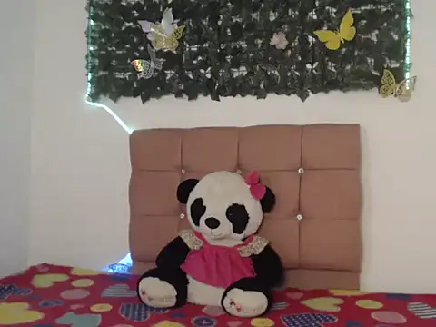 lia victoria online show from November 25, 8:53 pm