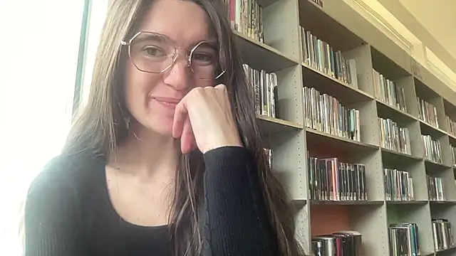 bambifarrina online show from May 13, 8:25 pm