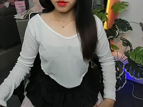 Snapshot of Xiao_cute chatting on October 17, 7:17 pm Xiao cute online show from October 17, 7:17 pm