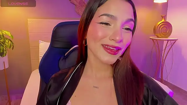 Snapshot of luma_sky_ chatting on September 19, 3:05 am luma sky online show from September 19, 3:05 am