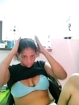 AriaHot  online show from October 24, 4:19 am