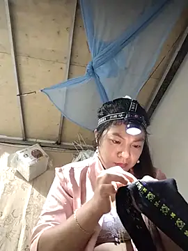 naop04 online show from October 7, 10:30 am