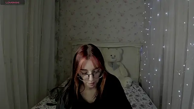 Snapshot of Leia_Moreno chatting on October 9, 4:00 pm Leia Moreno online show from October 9, 4:00 pm