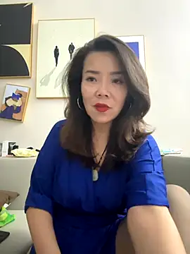 Snapshot of anna_yngs chatting on October 12, 12:40 pm anna yngs online show from October 12, 12:40 pm