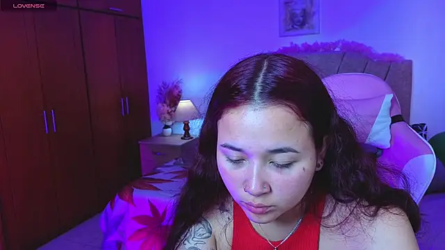 Leakitten online show from September 22, 7:23 pm