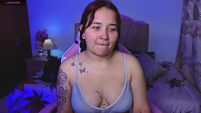 Leakitten online show from September 29, 11:43 pm