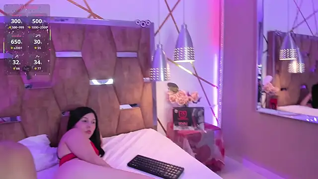 isa Leo online show from October 26, 7:31 pm