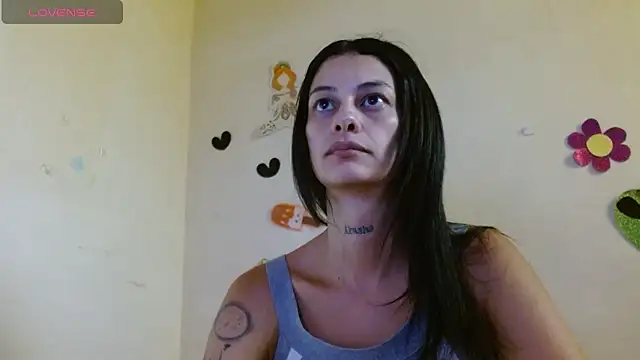 Snapshot of Akasha001 chatting on October 21, 8:35 pm Akasha001 online show from October 21, 8:35 pm