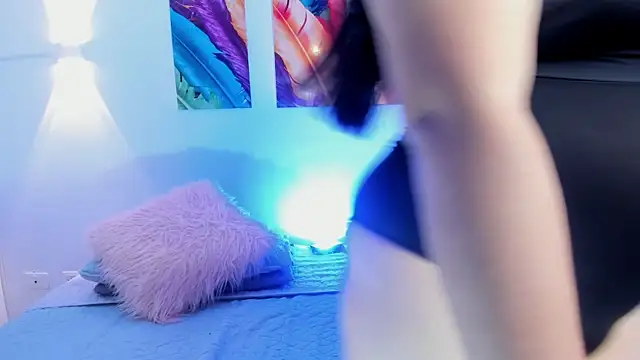 Snapshot of LucyColleen chatting on September 19, 6:29 pm LucyColleen online show from September 19, 6:29 pm