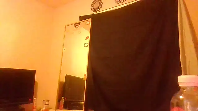 1n0nlythroat online show from November 22, 1:19 am