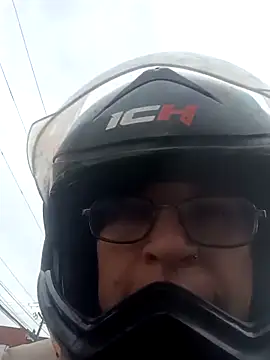 Snapshot of _Alaskamisa chatting on October 11, 12:19 pm  Alaskamisa online show from October 11, 12:19 pm