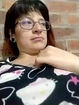 Snapshot of _Alaskamisa chatting on October 23, 6:19 am  Alaskamisa online show from October 23, 6:19 am