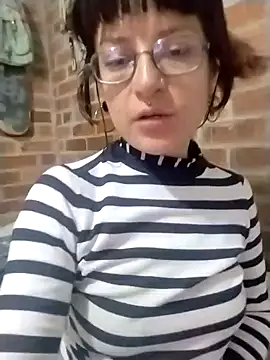 Snapshot of _Alaskamisa chatting on October 29, 2:16 am  Alaskamisa online show from October 29, 2:16 am