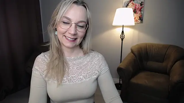 Ava Elior online show from April 25, 11:24 am