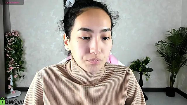 Snapshot of FlirtyAura chatting on October 15, 3:09 am FlirtyAura online show from October 15, 3:09 am