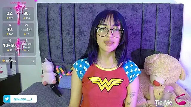 Littlee Bunny  online show from October 8, 11:14 am