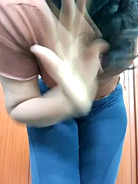 Snapshot of maya_telugu_22 chatting on September 27, 3:52 pm maya telugu 22 online show from September 27, 3:52 pm