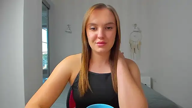 EmmaNorman online show from September 28, 3:06 pm