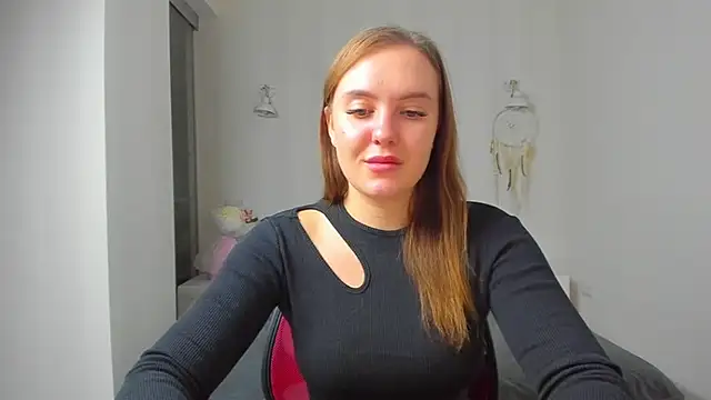 EmmaNorman online show from October 7, 4:55 pm