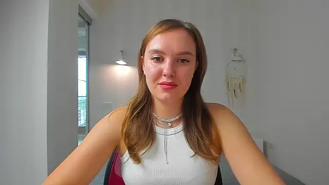 EmmaNorman online show from September 25, 12:15 pm